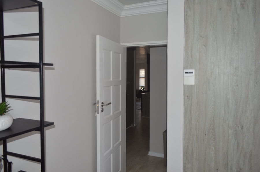 2 Bedroom Property for Sale in Flamwood North West